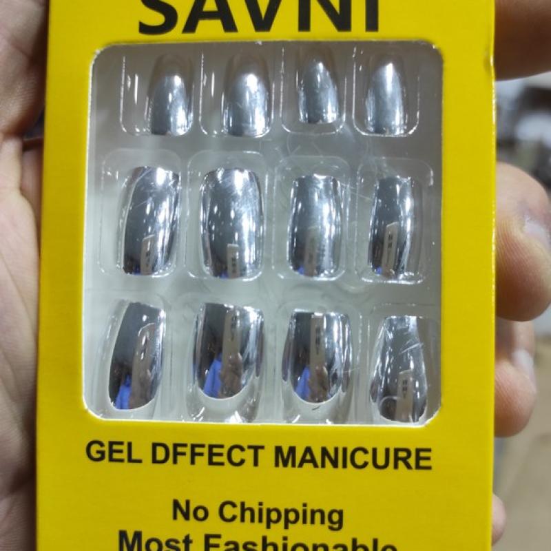 "SAVNI" Artificial Nails - Girls and Kids