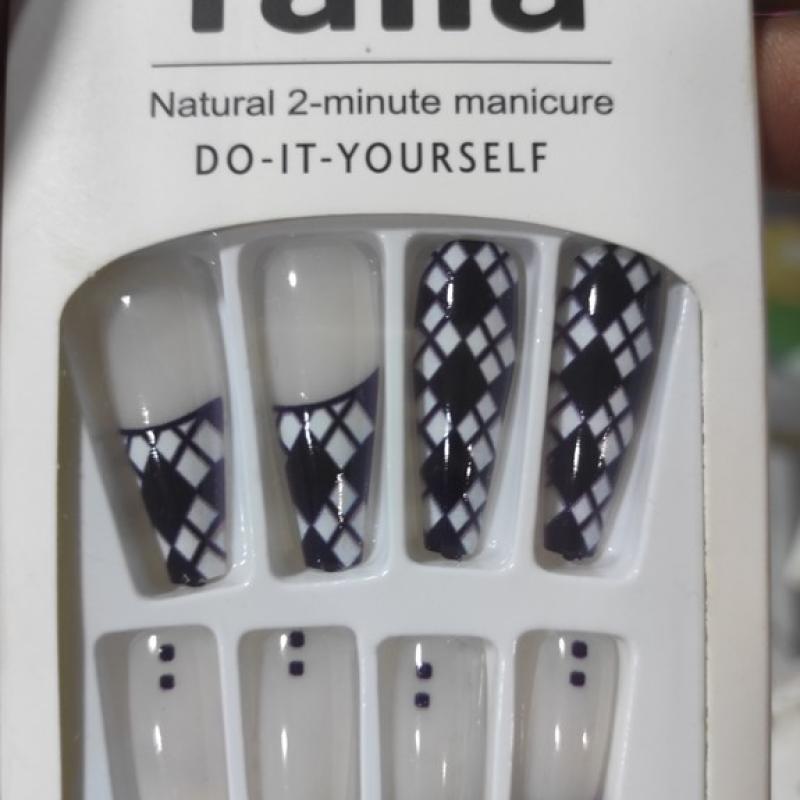"Yalla" Artificial Nails - Natural 2-minute Manicure