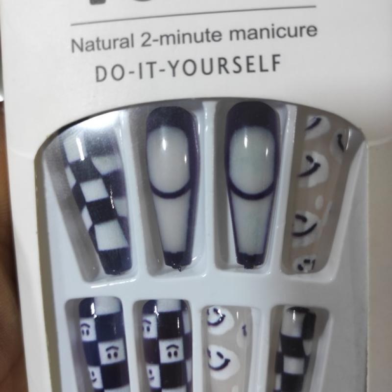 "Yalla" Artificial Nails - Natural 2-minute Manicure