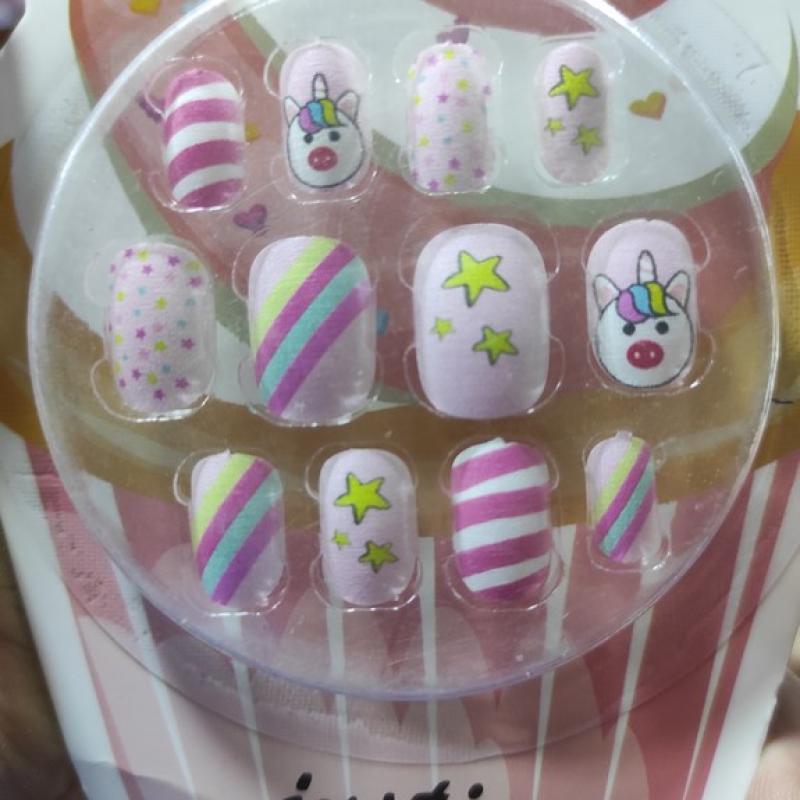 Kids Fake Nails Girls Press on Nails Girls False Nails On Pre-glue Full Cover Children Artificial Fake Nail Tips Pre Glue Full Cover
