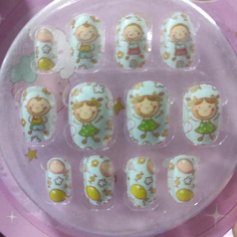 Kids Fake Nails Girls Press on Nails Girls False Nails On Pre-glue Full Cover Children Artificial Fake Nail Tips Pre Glue Full Cover