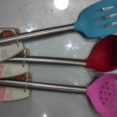 Silicone Kitchen Utensils: Colorful Designs and Reliable Performance