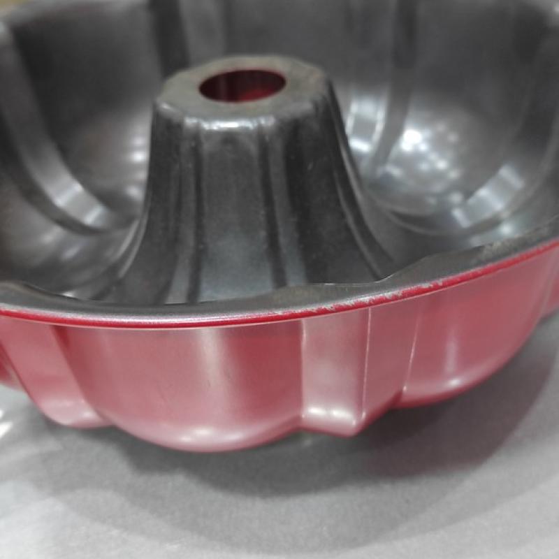 Tefal Bundt Cake Pan: Decorative Ring Shape and Easy Baking